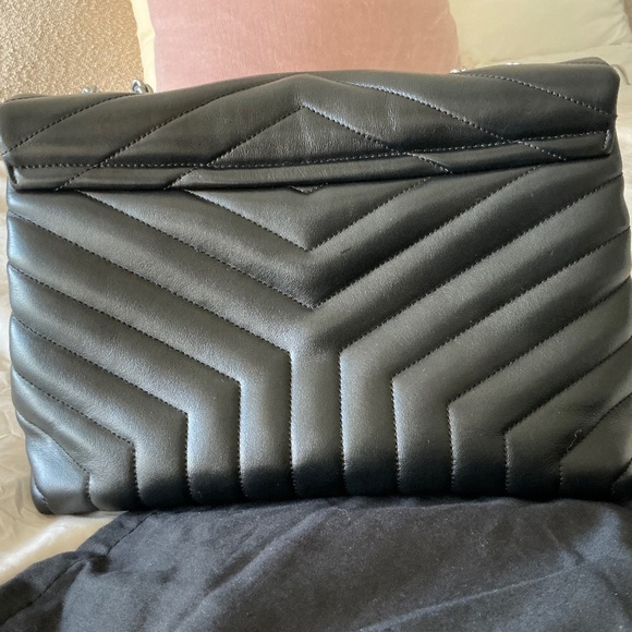 Saint Laurent Loulou medium quilted leather shoulder bag YSL - Picture 5 of 12